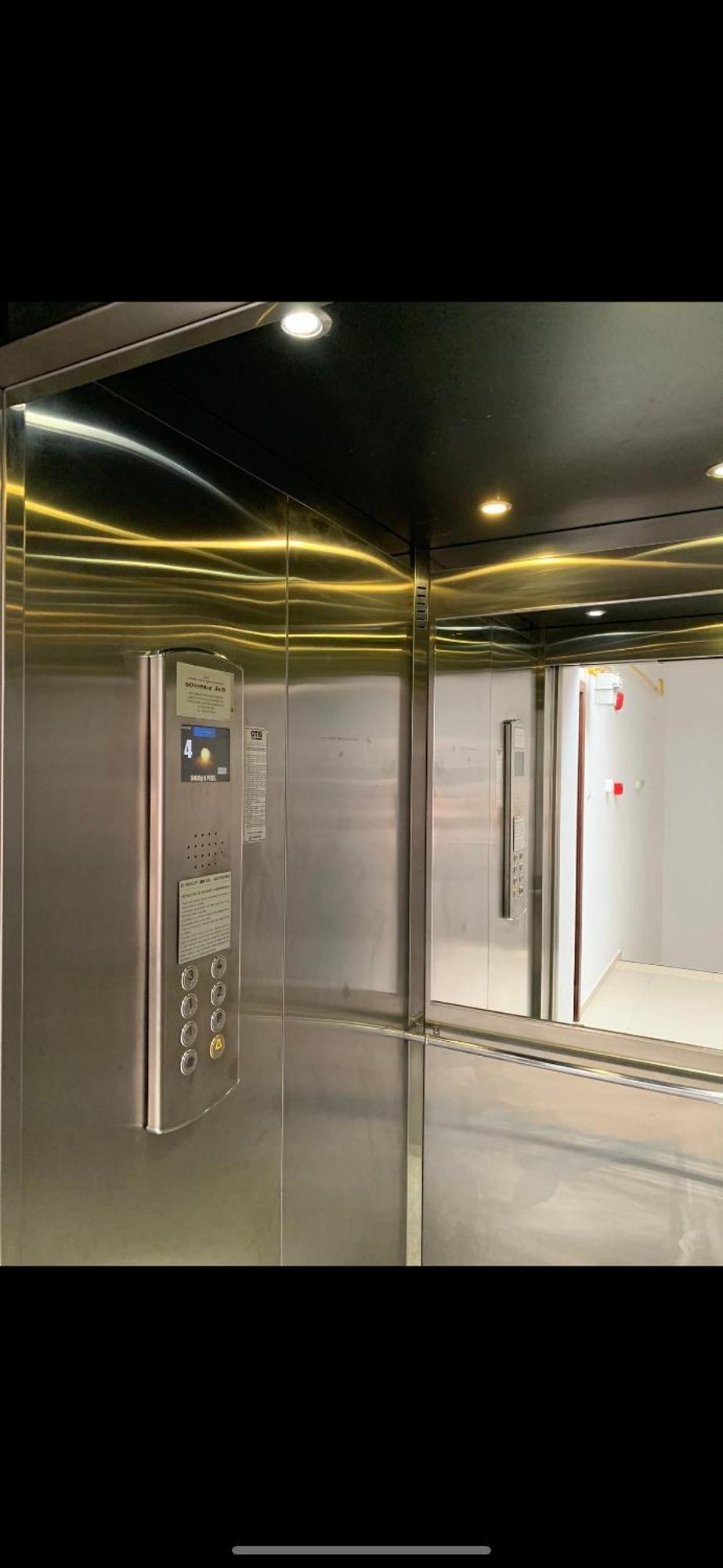 Centru Unirii Luxury Vip Palmier Apartament 2 Camere Cu Terasa Exterioara Amenajata ! Parcare Subterana Privata Climatizata Si Supravegheata Video Dar Doar Cu Rezervare In Limita Locurilor Disponibile !Proprietate In Regim Hoteliep - Nu Are Bucatarie Boekarest Buitenkant foto