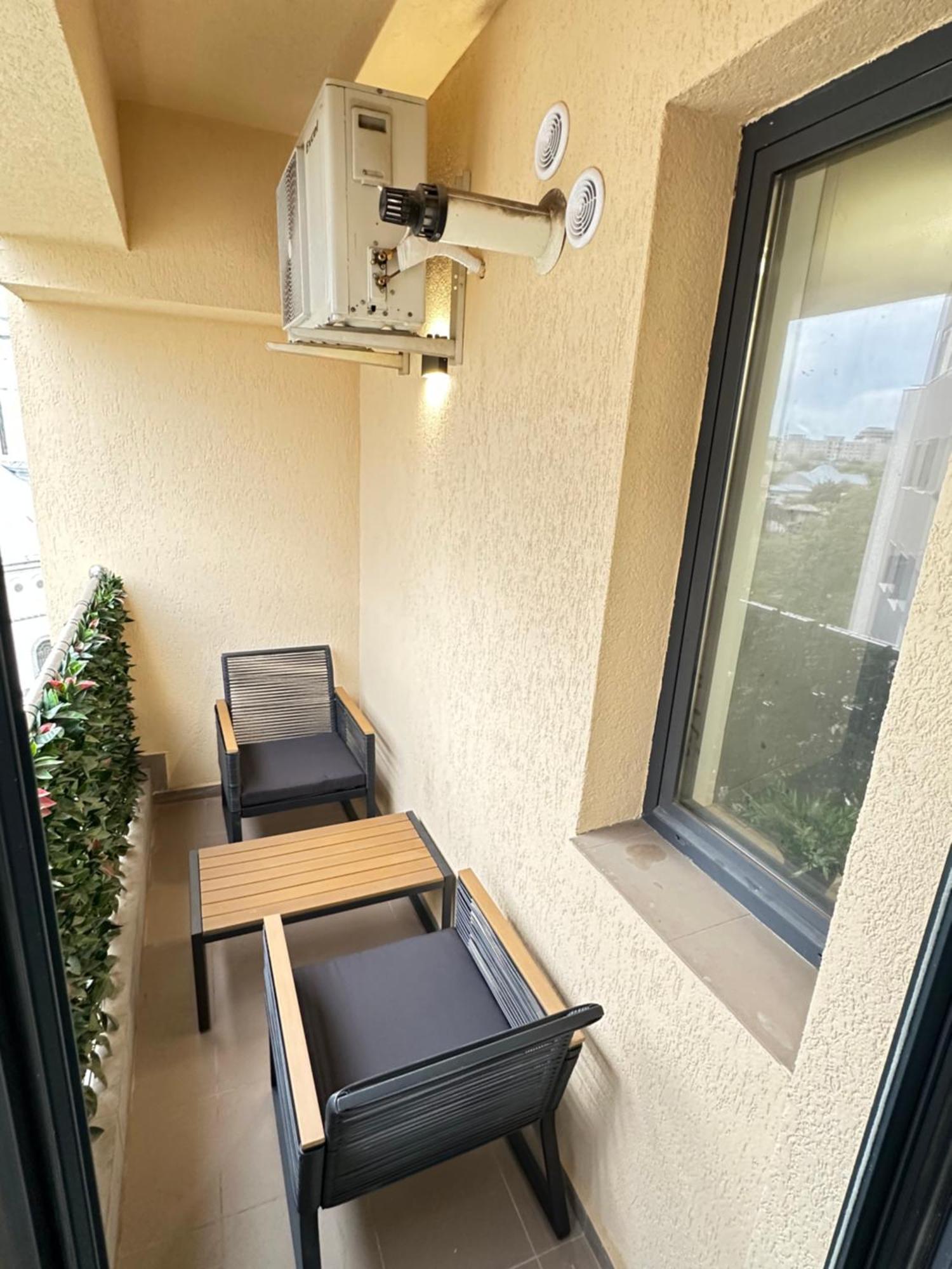 Centru Unirii Luxury Vip Palmier Apartament 2 Camere Cu Terasa Exterioara Amenajata ! Parcare Subterana Privata Climatizata Si Supravegheata Video Dar Doar Cu Rezervare In Limita Locurilor Disponibile !Proprietate In Regim Hoteliep - Nu Are Bucatarie Boekarest Buitenkant foto