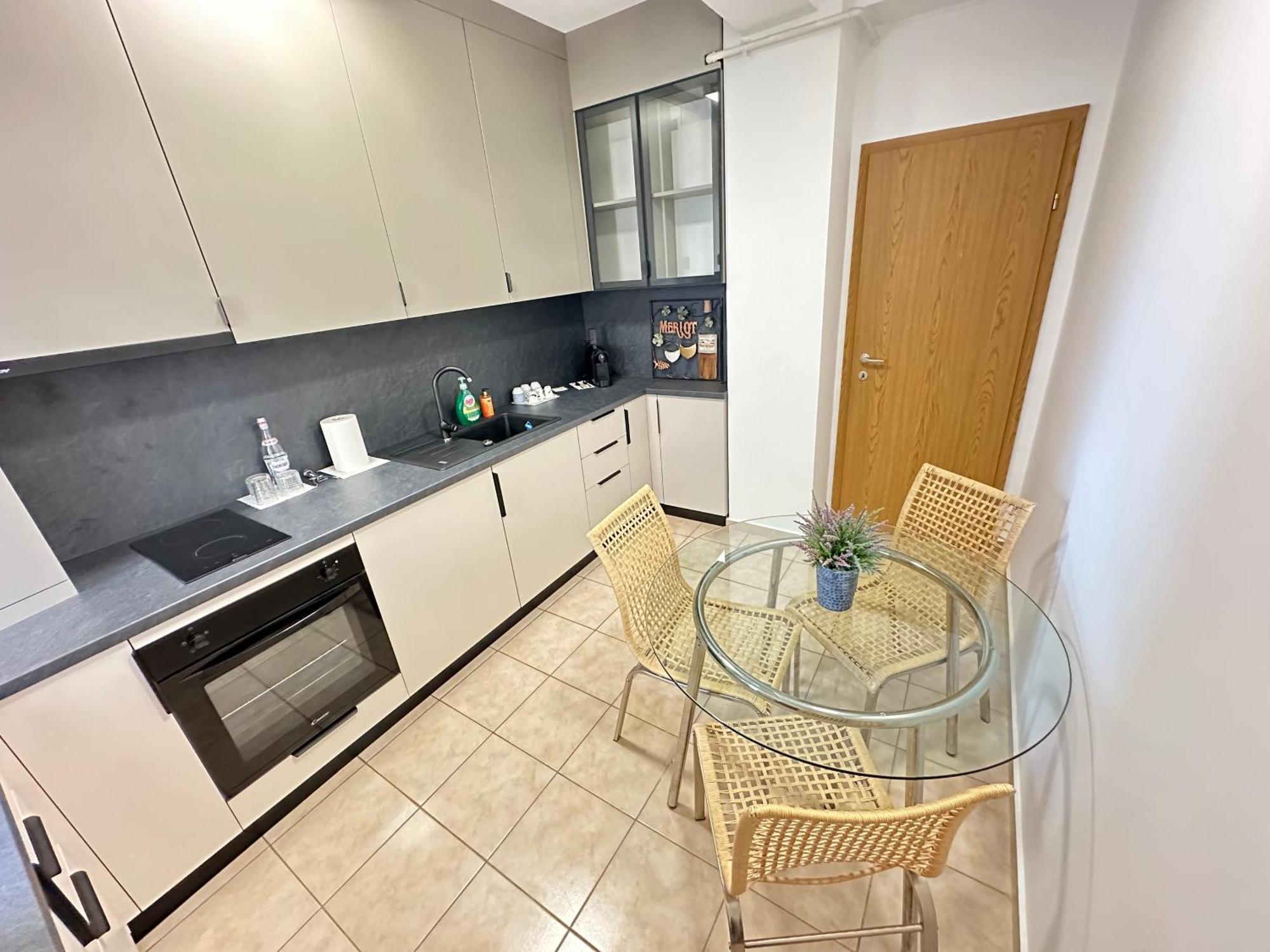 Centru Unirii Luxury Vip Palmier Apartament 2 Camere Cu Terasa Exterioara Amenajata ! Parcare Subterana Privata Climatizata Si Supravegheata Video Dar Doar Cu Rezervare In Limita Locurilor Disponibile !Proprietate In Regim Hoteliep - Nu Are Bucatarie Boekarest Buitenkant foto